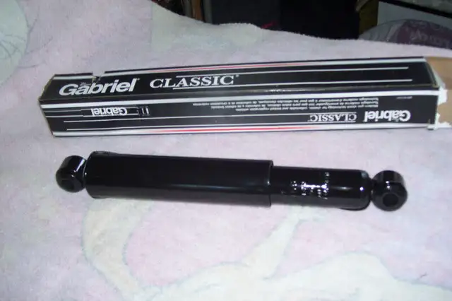 Gabriel Classic Rear  Shocks For American Full Size 58 Pontiac in Tires & Rims in City of Toronto - Image 5