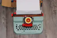 Vintage RARE Children's Toy Typewriter - M INT