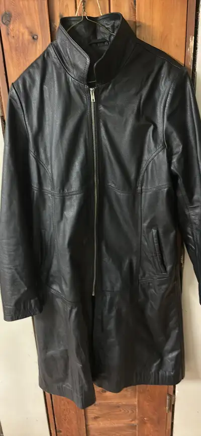 3/4 length ladies genuine leather jacket size 14, View more