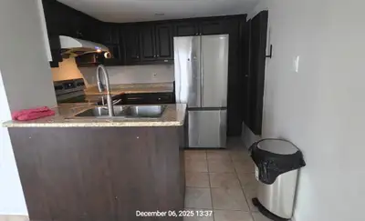 Very nice, spacious legal basement appartment. Close to all amenities. City transit 5-7 min. Away. G...