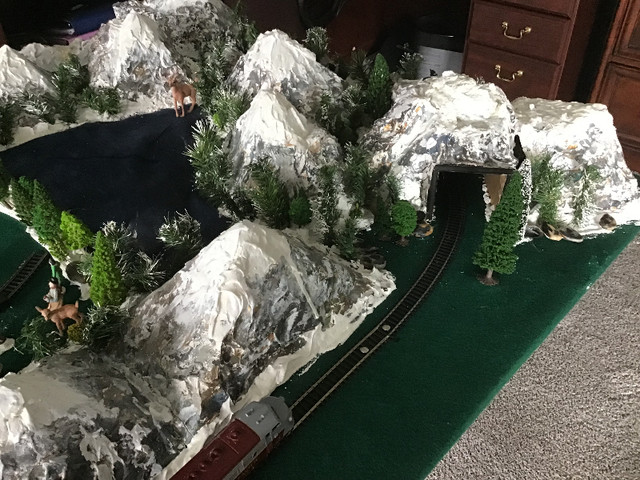 HO Scale train set for sale in Hobbies & Crafts in Edmonton - Image 3
