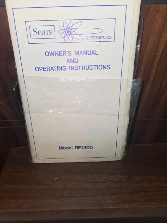 Vintage Sears Stereo & cabinet in General Electronics in Calgary - Image 3