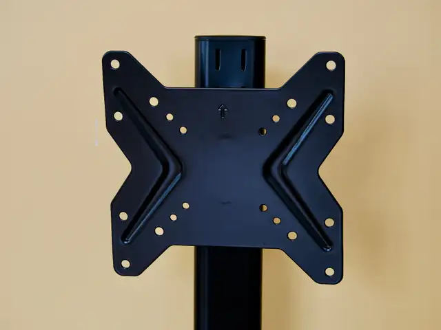 support television max  43 pouces in Video & TV Accessories in Québec City - Image 7