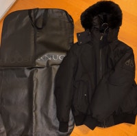 Moose Knuckles Bomber  City of Toronto Toronto (GTA) Preview