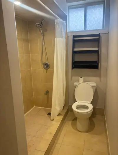 Room for Rent – Female Only Keswick , Ontario $750 Room available for rent in a clean, quiet house....