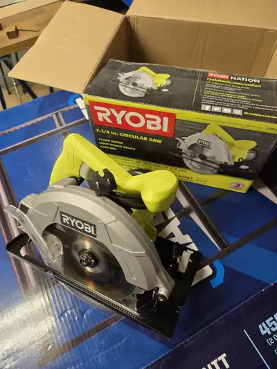 PRICE DROP! Ryobi 7-1/4" 13A Circular Saw Like New, View more