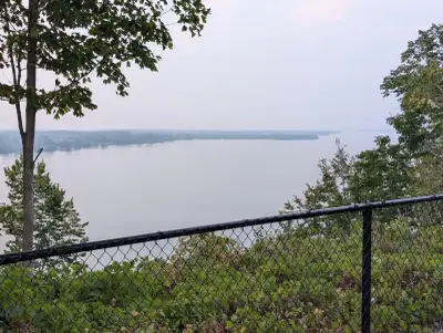 Hello name is shamus im 40 year old male,very anti social like to keep to myself and just looking fo...