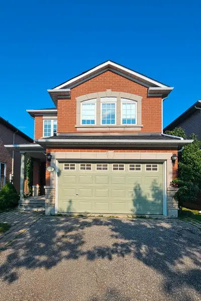 Stunning, Spacious 3+1Bedroom, Home for Rent – Available August