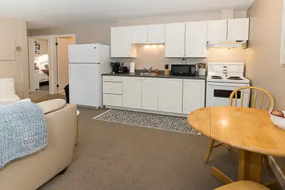 Cozy one bedroom wolfville