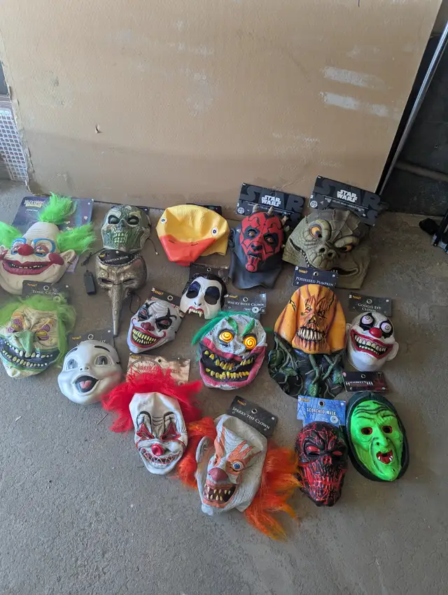 50% OFF HALLOWEEN COSTUMES/MASKS NEW