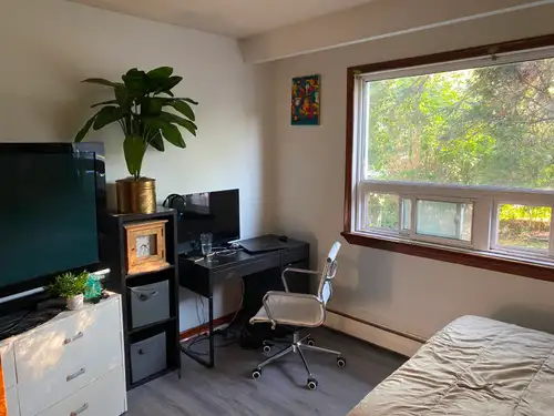 - Nice and spacious 3 bedrooms on MAIN FLOOR, 1 Kitchen and 1 full bathroom, dining space with patio...