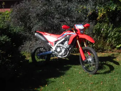 Honda 300 900 km TRADE FOR BOAT under 19ft Obviously the bike is mint. Has had 3 oil changes (Klotz...