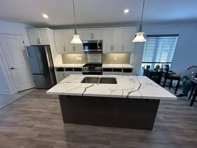 ***** CONTAINERS OF ONYX & MARBLE SLABS ***** ⭐ Color: White, Black, Gray, Multi-tonal, etc. Finish:...
