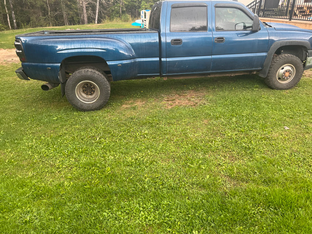 3500 chevy in Cars & Trucks in Muskoka - Image 3