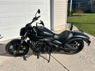 Selling my 2023 Kawasaki Vulcan S (EN650 non-ABS) • 9,500 km • Good condition – runs great, very lit...