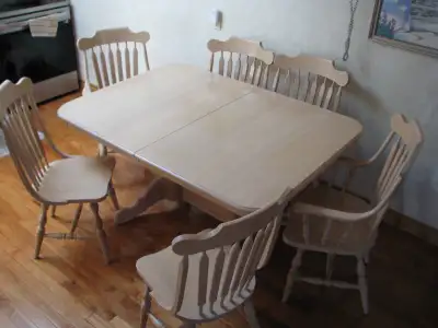 Kitchen Dining Table & Chairs, Solid Oak, Maple Finish, View more