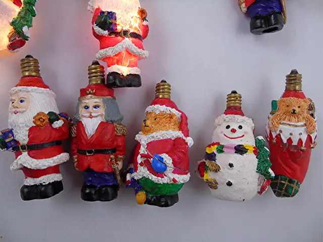 Vintage And Antique Christmas Decorations PPU in Holiday, Event & Seasonal in Bedford - Image 8