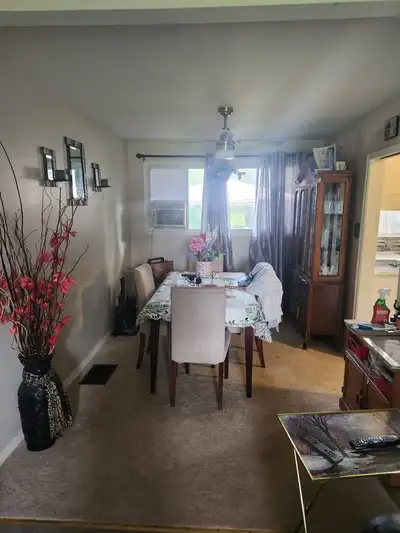 Room For Rent Near Algonquin College For July 1st