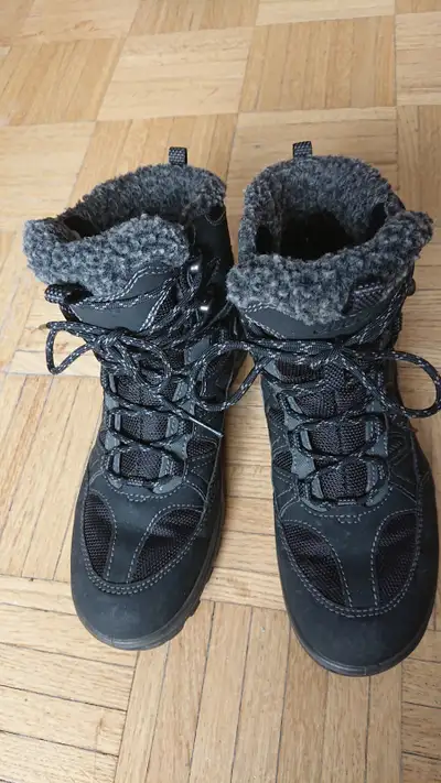 Winter Boots  ECCO (size 8-8.5)  - Excellent condition!, View more
