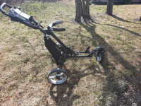 Caddy (chariot) de golf 3 roues pliable