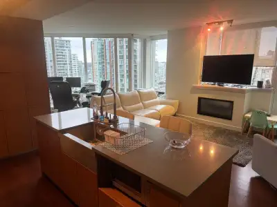 “Fully furnished 2-bed, 2-bath plus den condo in downtown, close to Yaletown, Robson, and top restau...