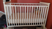 Storkcraft Crib, mattress and mattress cover
