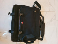 New - Swiss Gear Laptop Messanger Bag
