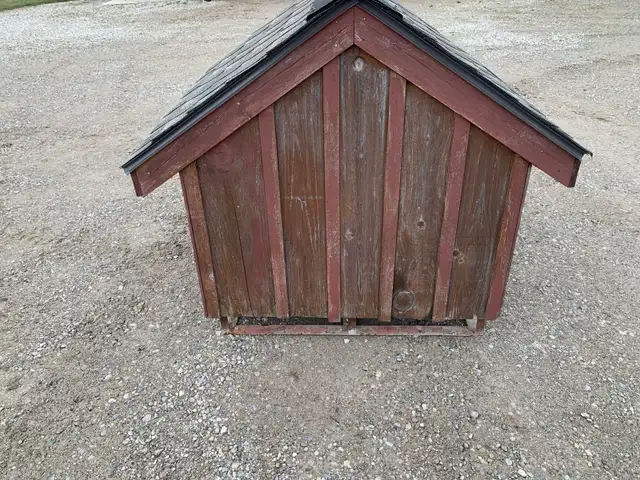 dog house in Accessories in Owen Sound - Image 4