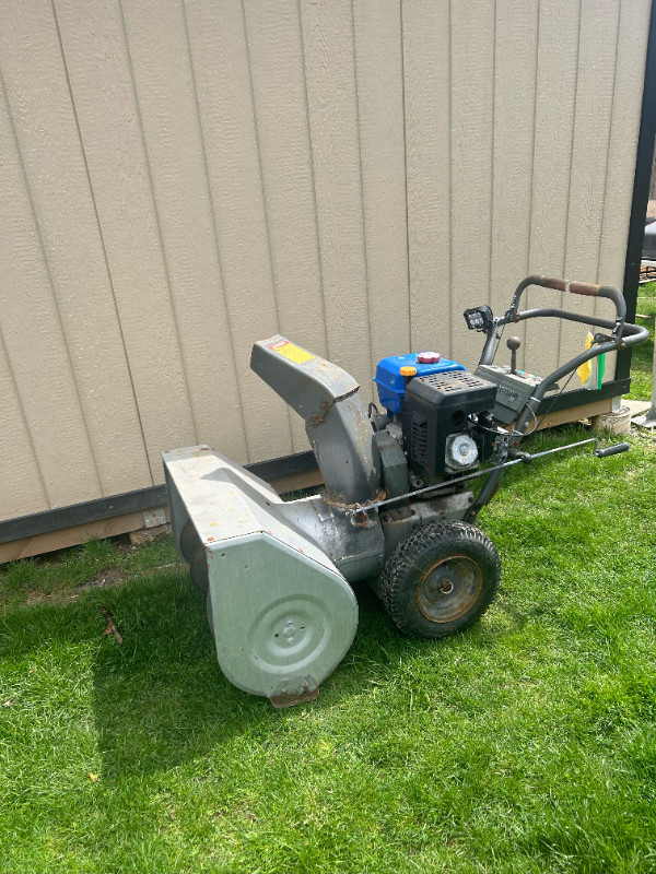 CHAMPION SNOWBLOWER WITH NEWER POWER FIST MOTOR in Other in St. Catharines