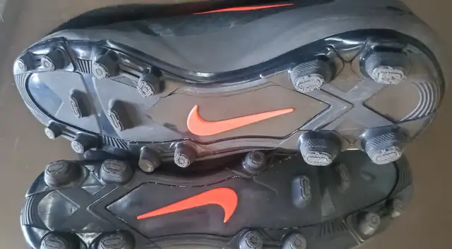 Soccer cleats: Nike, Lotto, Adidas in Soccer in Mississauga / Peel Region - Image 7