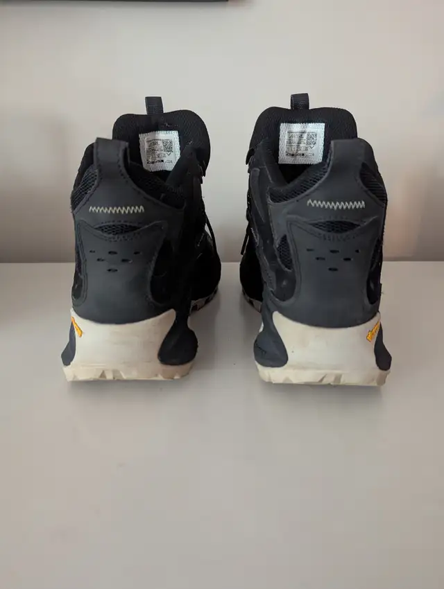 Merrell Women's Moab Speed 2 Mid GORE-TEX Hiking Boots, size 7.5 in Other in Markham / York Region - Image 5