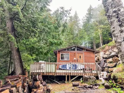 Studio d’été lac labelle, View more