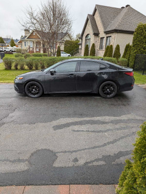 2016 Lexus ES