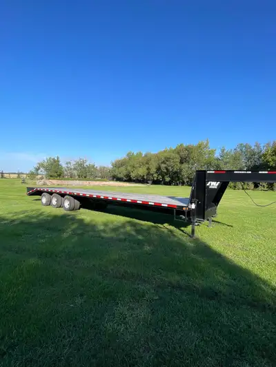 2022 -36’ gooseneck trailer -31’ of deck plus 5’ of ramps -(3) 10k spring axles (oil bath) -electric...