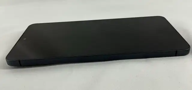 Samsung S25 Edge-512GB-W/ Charger (55159) in Cell Phones in North Bay - Image 6