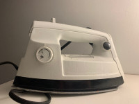 Proctor Silex Iron, slightly used, only $15!