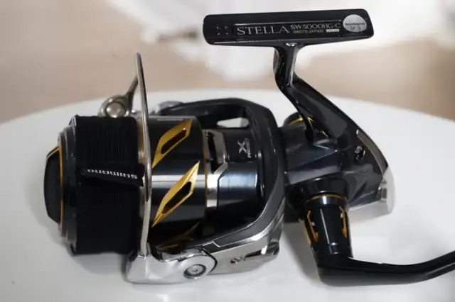 Shimano Stella SW 5000HGC spinning reel in Fishing, Camping & Outdoors in Sarnia - Image 6