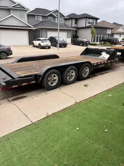 2018 canada trailer equipment trailer , tri axle , 22ft , aluminum wheels , winch , nice shape Call...