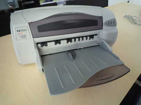 HP Deskjet 1220C Printer | Printers, Scanners & Fax | Gatineau | Kijiji
