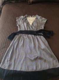 New BCBG silk dress size S