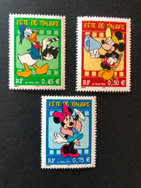TIMBRES, FRANCE 2004, BANDE DESSINÉE, DONALD, MICKEY ET MINNIE.