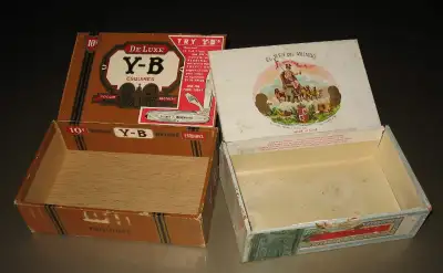 Vintage Cigar Wood Box (2) Havana Deluxe Y-B and El Ray Del Mundo. Good condition and as seen. Size:...