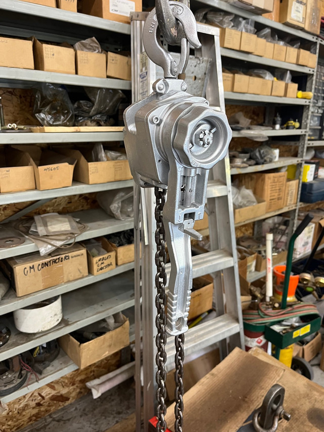 3/4 Ton Coffing Chain Lever Hoist in Other Business & Industrial in Trenton - Image 2