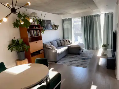 Modern 1 bedroom condo located in Dorval featuring a quartz countertop in kitchen, walk-in closet, i...