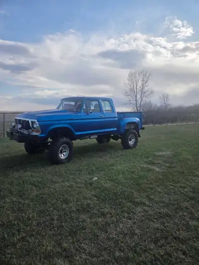 Truck has bin a long term project due to circumstances must let go. 351 m with 4 speed standard manu...