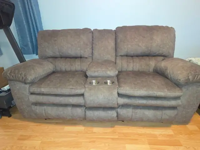 Reyes 81.5" Pillow Top Arm Reclining Loveseat