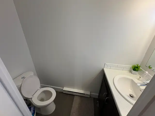 Furnished Private Room at Lees Avenue near U of Ottawa in Room Rentals & Roommates in Ottawa - Image 8