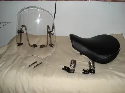 Brand new windshield & solo spring seat for 2024 Royal Enfield Bullet/Classic.