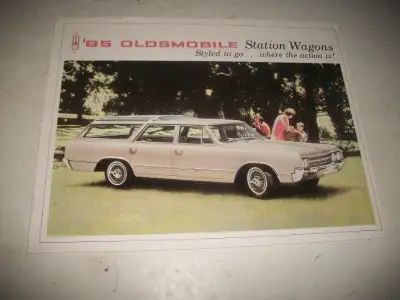 1965 Oldsmobile Station Wagon Brochure. Excellent clean Condition. See Pictures. $15 picked up in An...