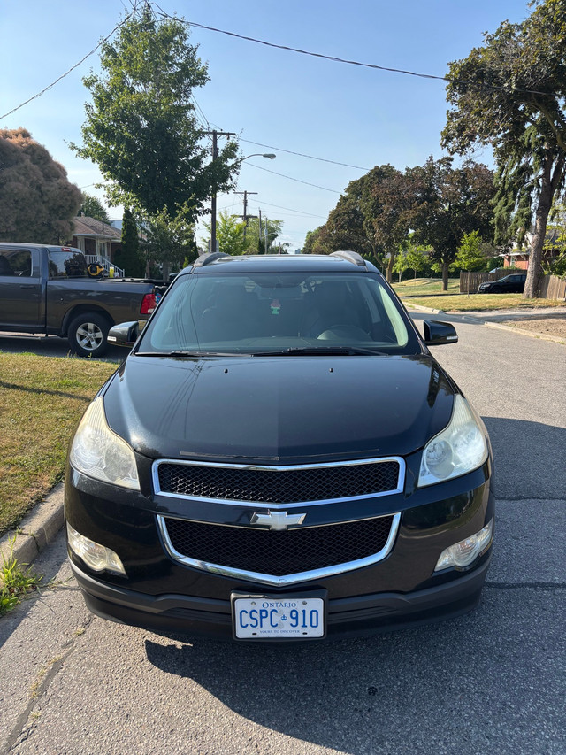 2011 Chevy Traverse AWD in Cars & Trucks in City of Toronto - Image 3